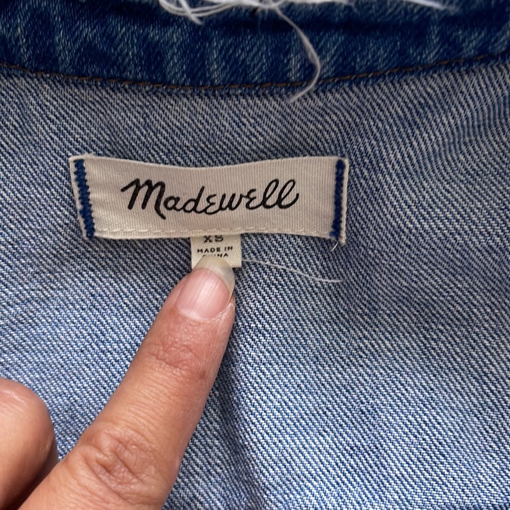 Madewell Patchwork Raw Hem Distressed Jean Jacket Size XS - Picture 6 of 10